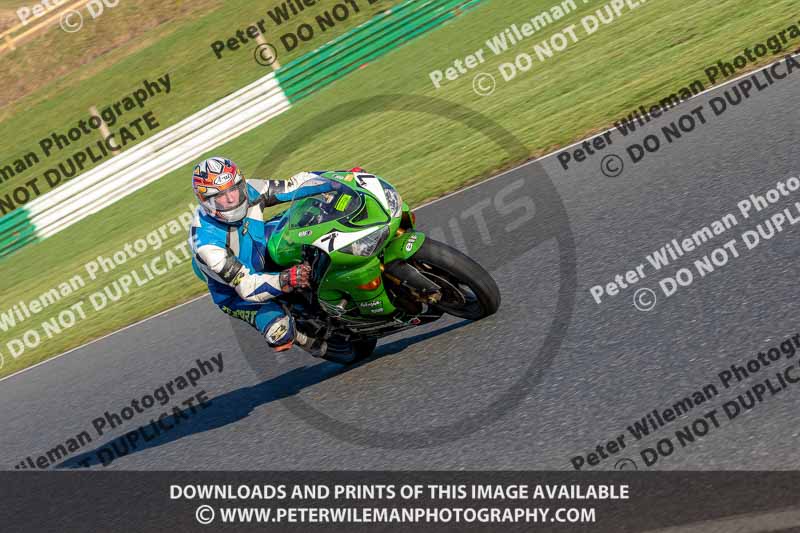 PJM Wedding Photography;enduro digital images;event digital images;eventdigitalimages;mallory park;mallory park photographs;mallory park trackday;mallory park trackday photographs;no limits trackdays;peter wileman photography;racing digital images;trackday digital images;trackday photos